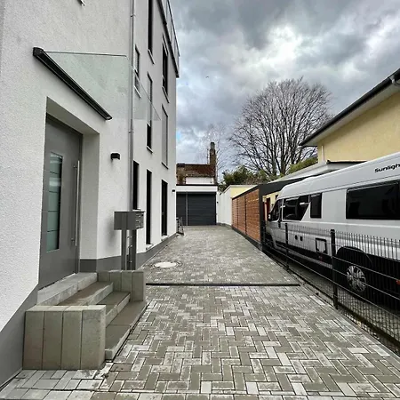 For 3 In Near Frankfurt